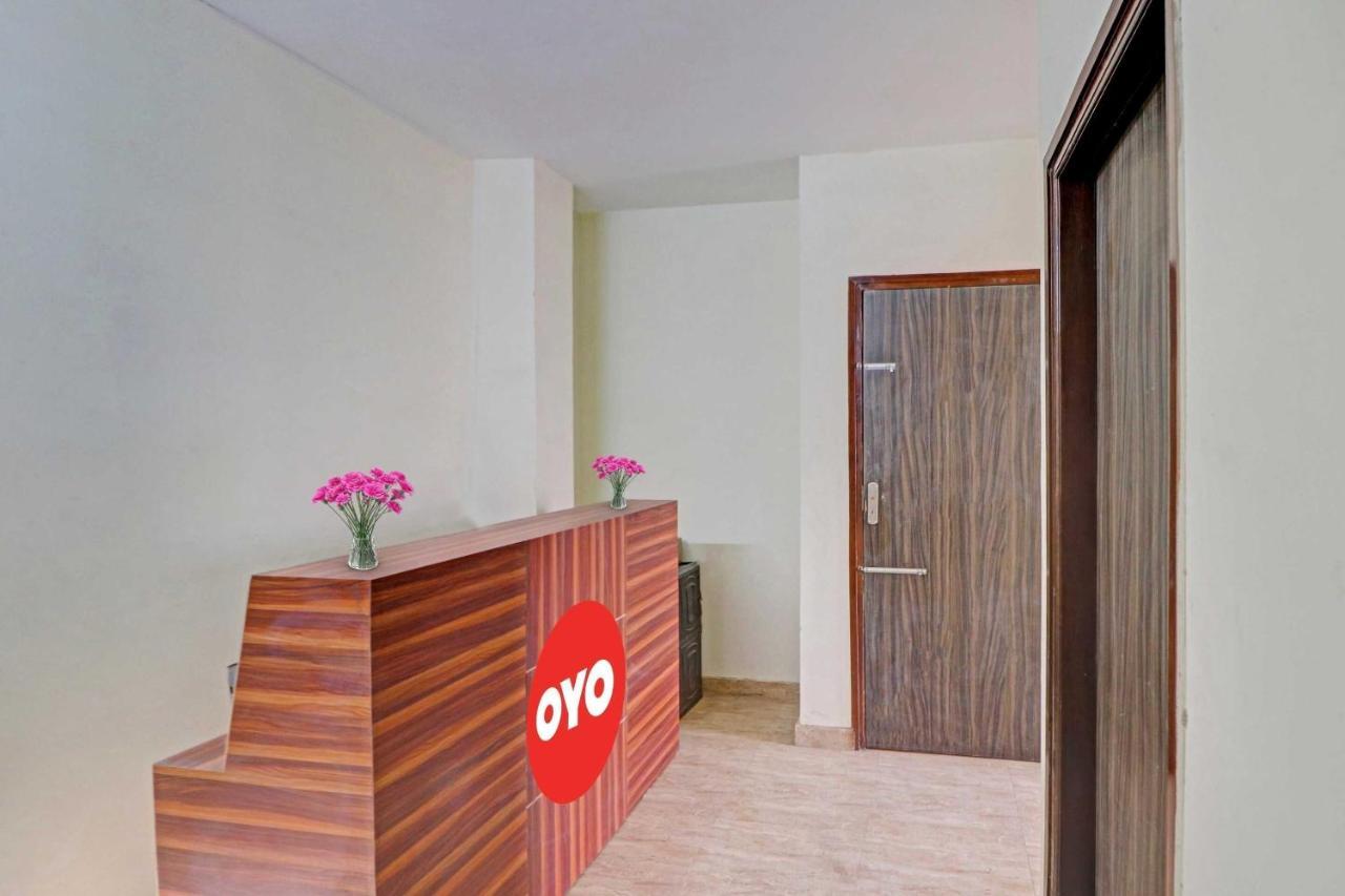 Hotel O Moonshine Near Mohan Estate Metro Station Nuova Delhi Esterno foto